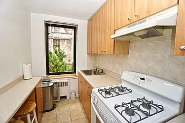 Sold by Bizzarro Agency