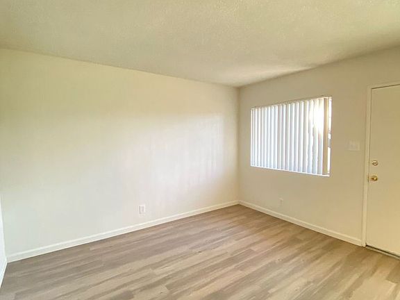 3rd image of 5804 Gage Ave #3