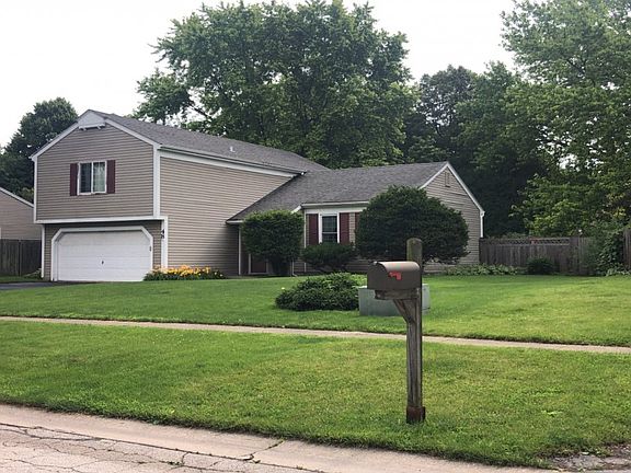 2nd image of 48 Saratoga Dr