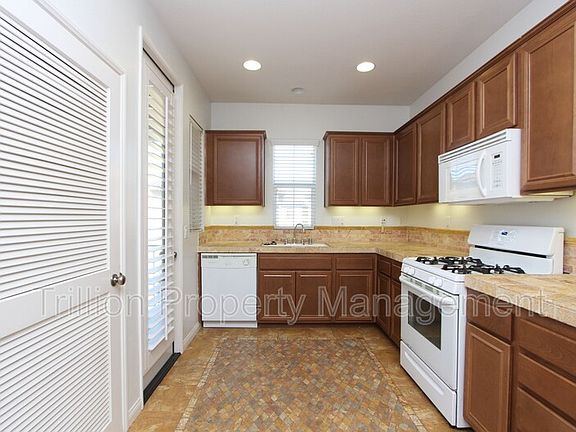 5th image of 35311 Marabella Ct