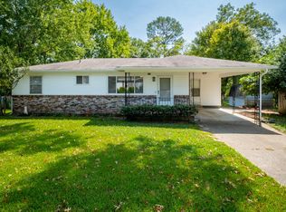 809 SW 4th St, Bryant, AR 72022