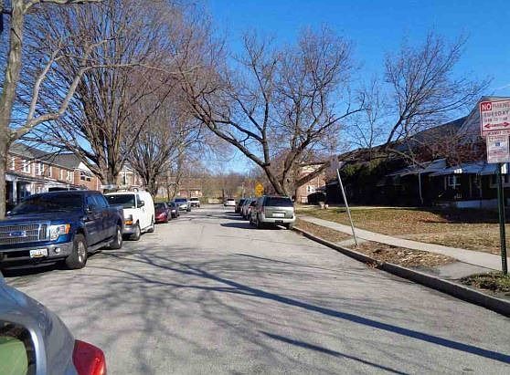 Exterior Neighborhood (street photo)