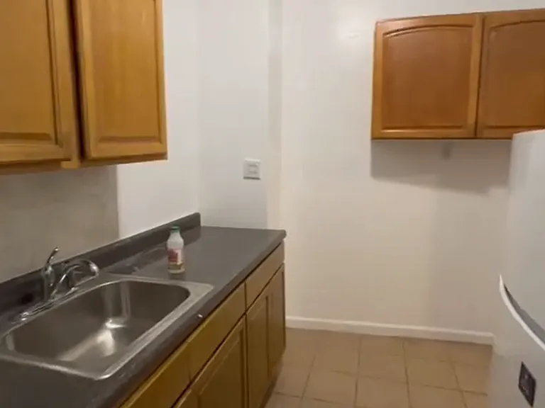 130 Targee St #2 — Photo 3