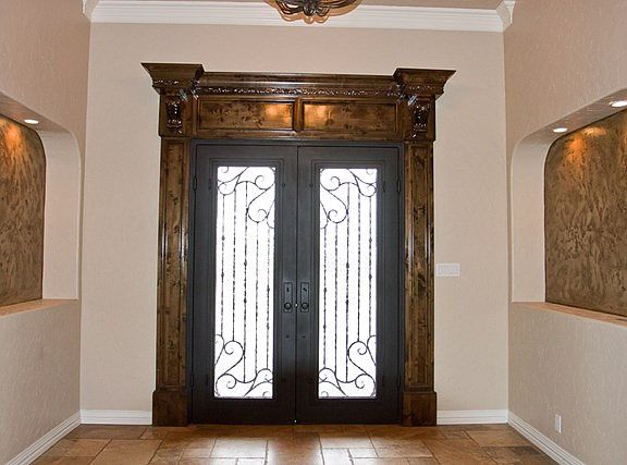5th image of 41 Royal Manor Dr
