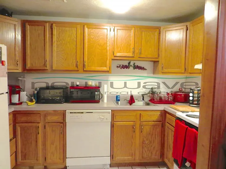 518 Massachusetts Ave #3 — Photo 4