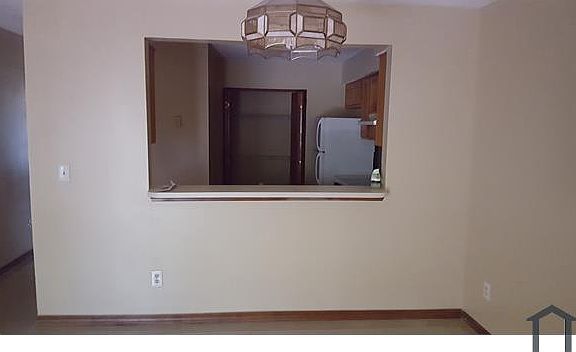 4th image of 4484 Melissa Ct W