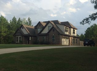 933 Greenburt Rd, Seale, AL 36875