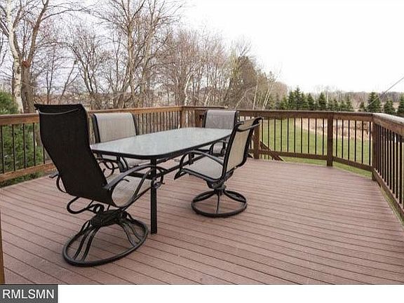 5th image of 998 Aspen Ln