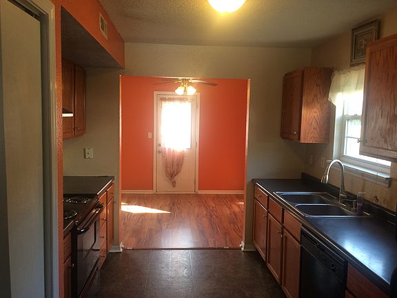5th image of 8921 Lighthorse Dr