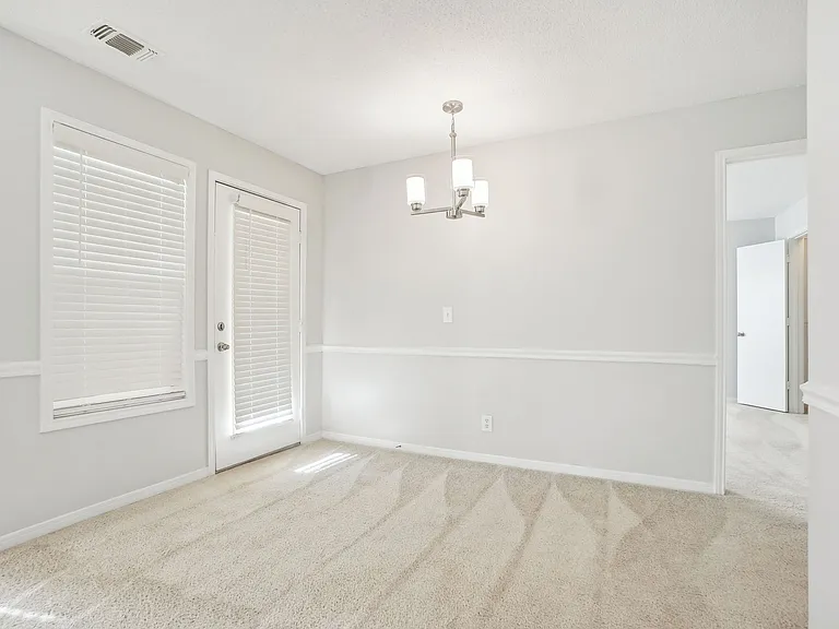 Cambridge Park Apartments — Photo 124
