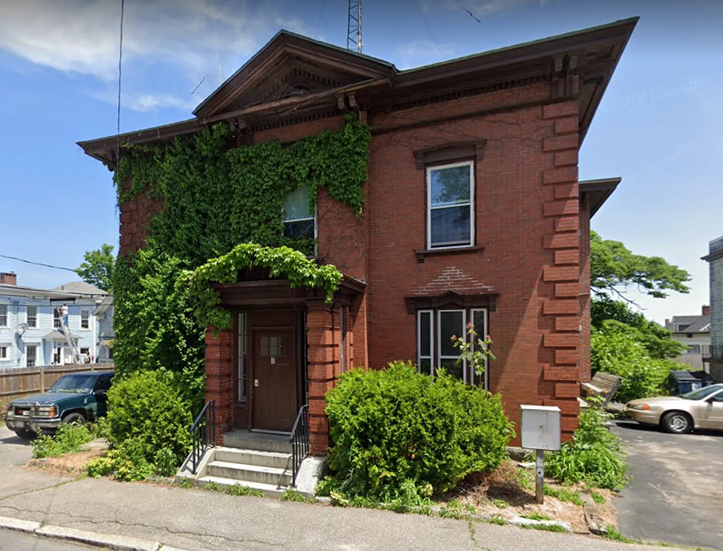 7 Green Street — Photo 1
