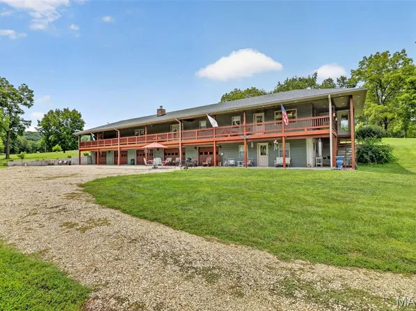 267 Johns Ln, Chamois, MO 65024