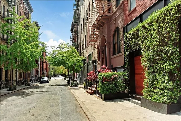 Rented by Corcoran | media 8