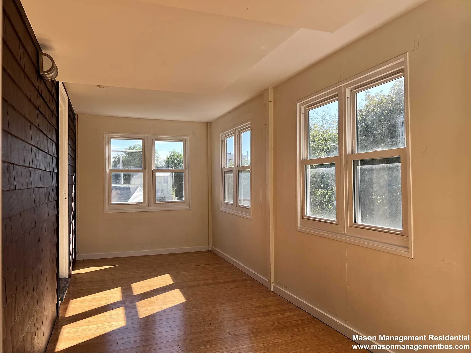 4 bed, $4,350 — Photo 2