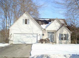 5781 Greenridge Ln, Toledo, OH 43615