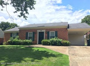 8939 Chesterfield Dr, Southaven, MS 38671