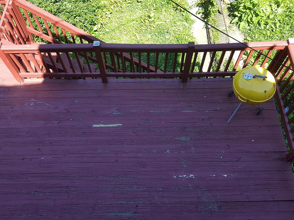 2nd image of 1209 Poplar Grove St