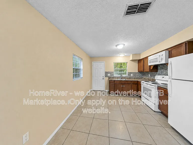 1111 Tuskegee St #A — Photo 6