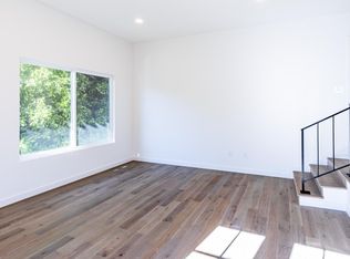1025 9th St #5, Santa Monica, CA 90403
