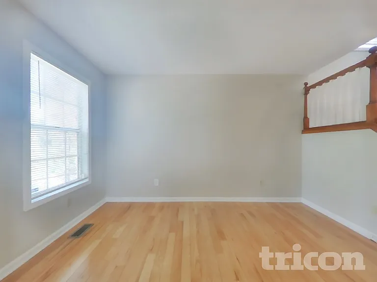 2398 June Springs Dr SW — Photo 3