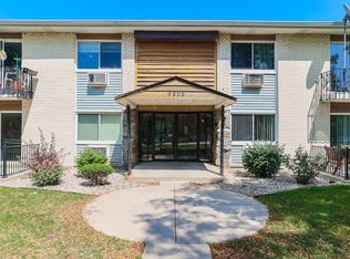 9205 Potter Rd APT 1C, Des Plaines, IL 60016