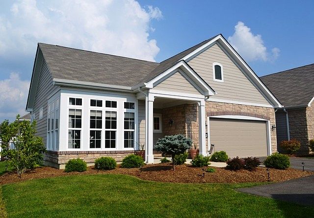 1st image of 16522 S Fox Run Cir