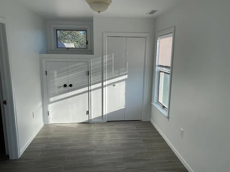 140 Clark St #2 — Photo 9