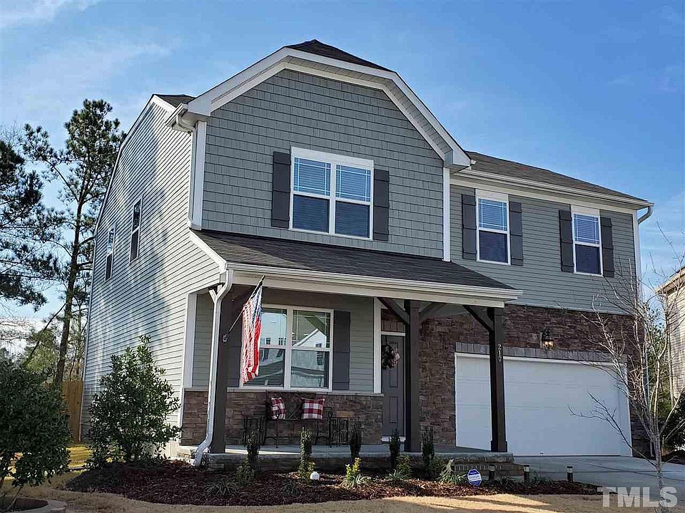 1st image of 217 Peninsula Ct