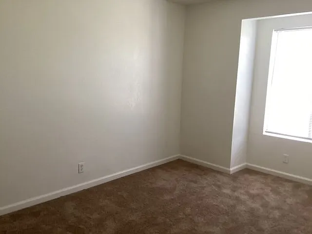 38550 22nd St E #3 — Photo 9