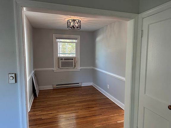 4th image of 6304 Monument Ave