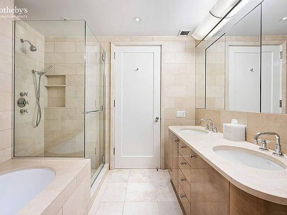 5th image of 110 Central Park S APT 8C