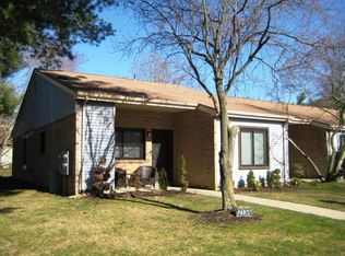 215 Medford Ct UNIT A, Manalapan, NJ 07726