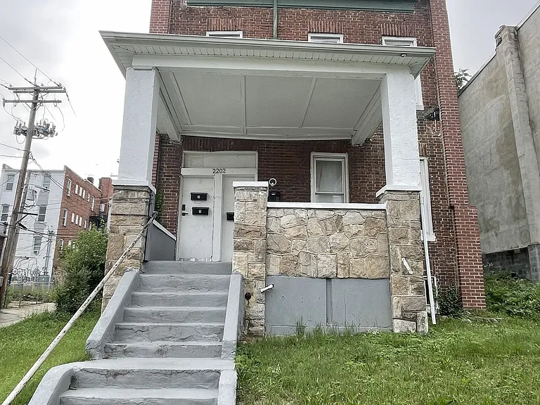 2202 Bryant Ave #3 — Photo 11