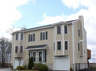 18 Pearlbush Path, Worcester, MA 01607