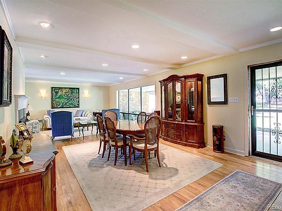 4th image of 2090 Applewood Dr