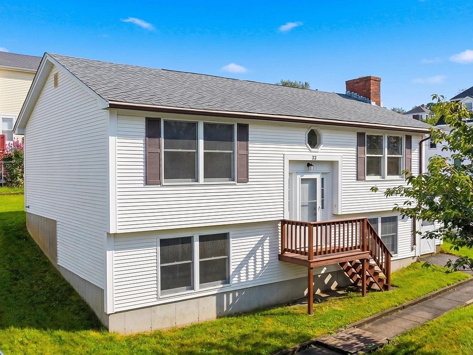 1st image of 32 Danis St
