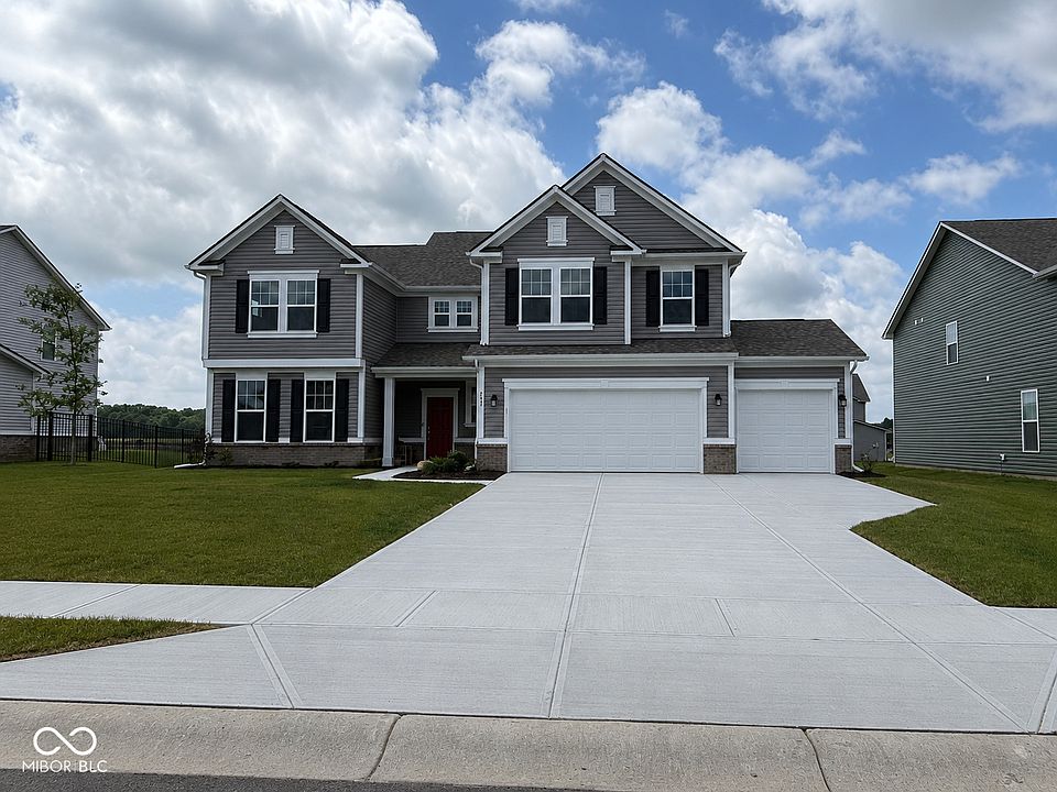 2nd image of 357 N Bur Oak Dr