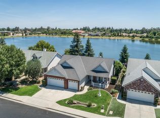 2555 E El Paso Ave, Fresno, CA