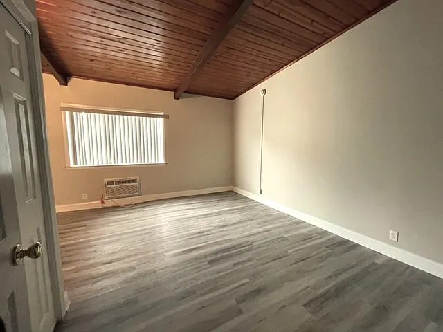 400 S Ashland Ave #12