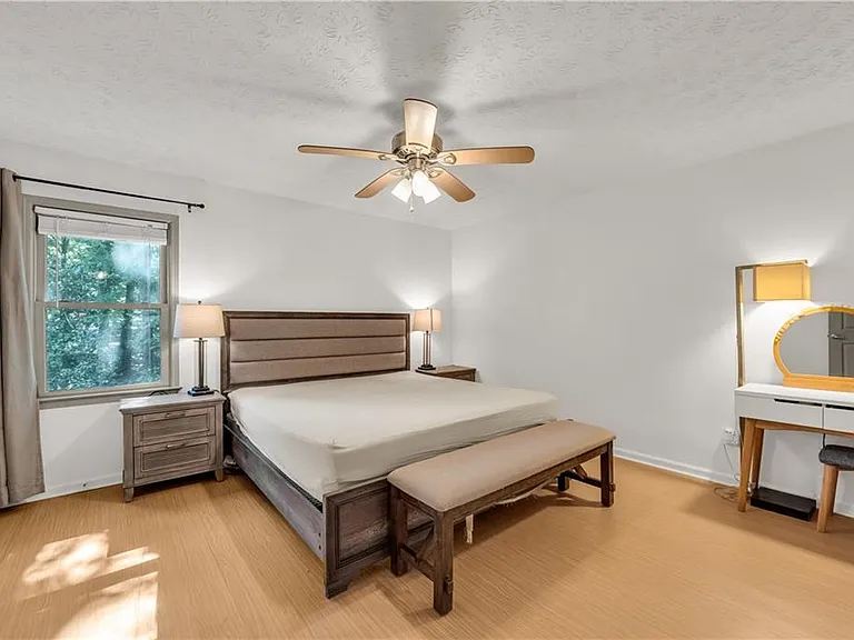 5712 Port Dr — Photo 15
