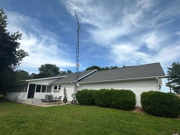 4th image of 5658 S Liberty Pike