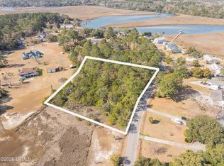 1843 Carolina Ave, Beaufort, SC 29906