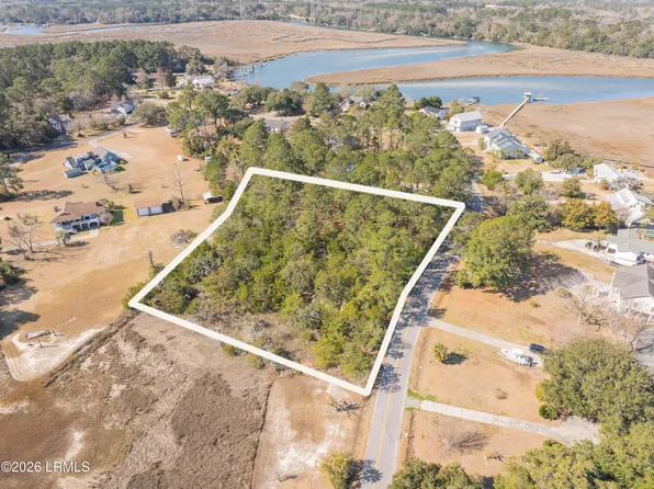 1843 Carolina Ave, Beaufort, SC 29906