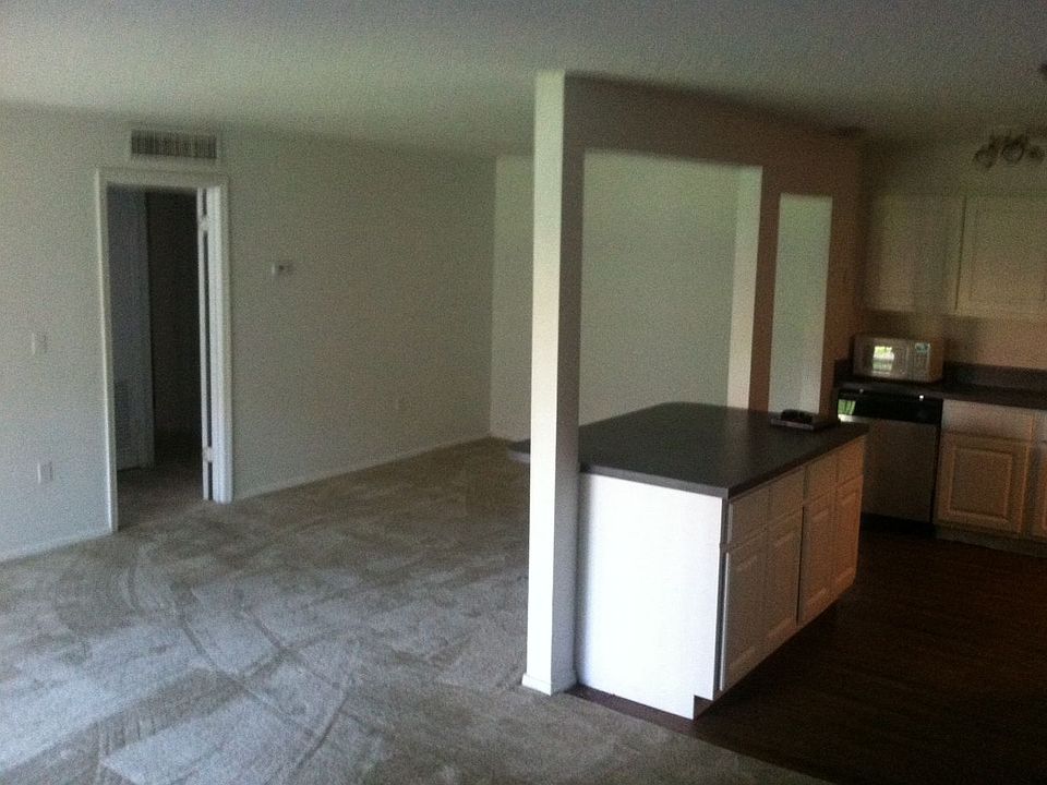 1st image of 2407 Branch 105 Way