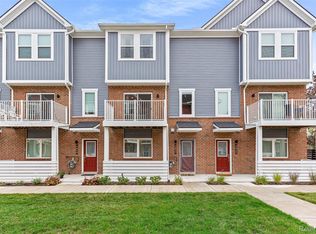 4837 Lismore Ln, Troy, MI 48085