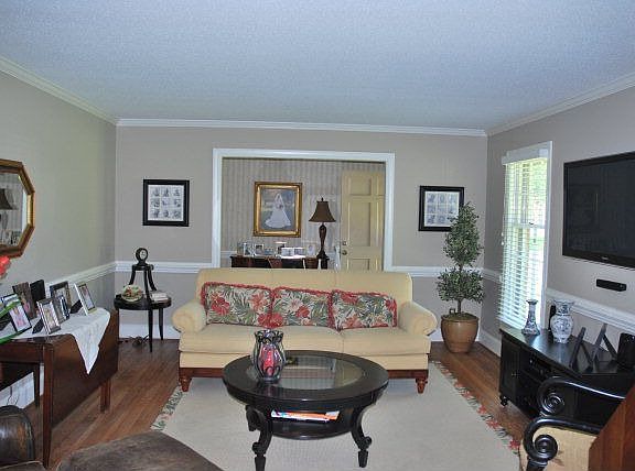 4th image of 2305 Sparre Dr