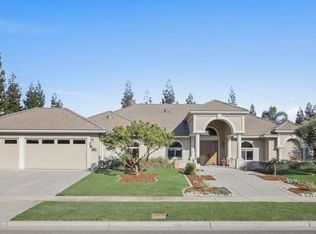 1482 Riverview Cir W, Ripon, CA 95366