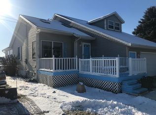 5465 Harper Rd, Holt, MI 48842