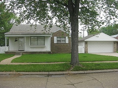 1st image of 1423 Winchester Ave