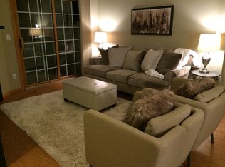 17836 Cobblestone Way, Eden Prairie, MN 55347